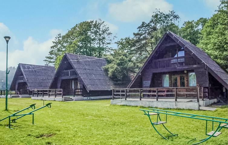 Ferienhaus für 7 Personen mit Terrasse in Granica Łazy, Jezioro Jamno