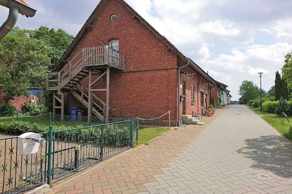 Ganze Wohnung, Ferienwohnung  Ralswiek, Jarnitz 8 - Ferienapartment Ralswiek, Jarnitz 8, in Ralswiek, Bergen auf Rügen und Umgebung