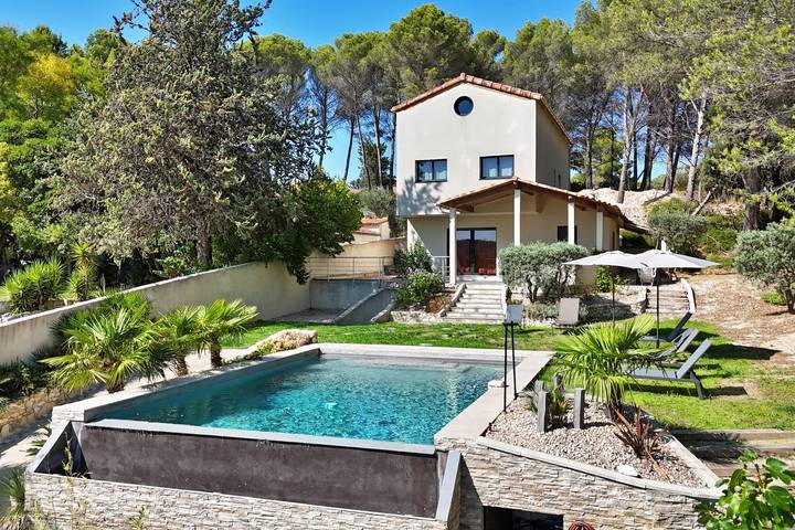 Maison de vacances pour 10 personnes, avec jardin ainsi que piscine et terrasse, adapté aux familles - 1
