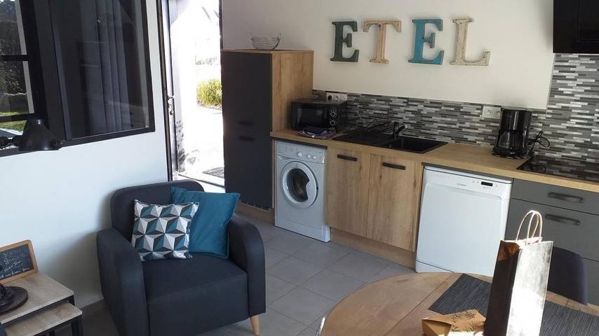 Gîte pour 2 personnes, avec jardin à Étel - 3