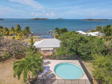 Cottage pour 11 personnes, avec piscine dans Baignoire de Joséphine