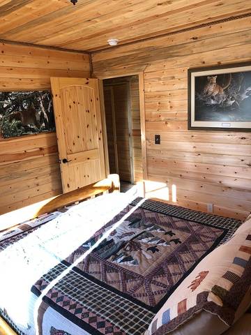 Log Cabin for 6 People in Cody (WY), Absaroka Range, Photo 3