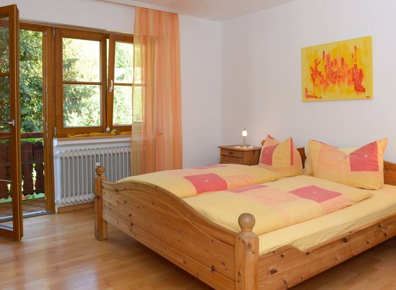 Ganze Wohnung, Ferienwohnung 'Bergfranzenhof' mit Gemeinschaftsterrasse, Balkon und Wlan in Oppenau, Mittlerer Schwarzwald