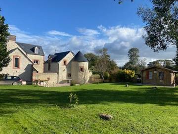 Gîte pour 4 personnes, avec jardin et vue à Géfosse-Fontenay