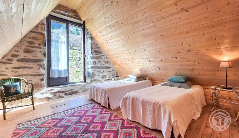 Gîte pour 4 personnes, avec jardin à Estaing - 3