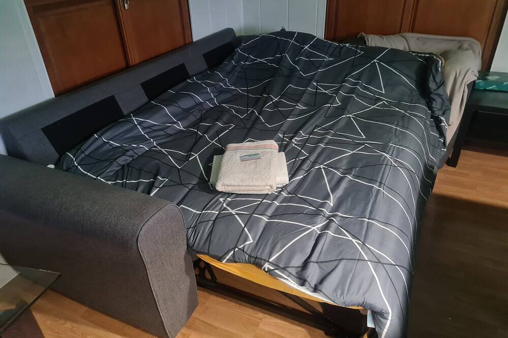 Entire apartment, New and Spacious Fully Equipped Apartment 103 m² in Étaples, Montreuil region