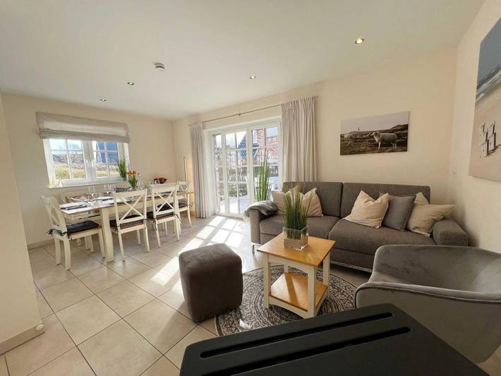 Ferienwohnung für 4 Personen, mit Balkon und Terrasse in Tinnum - 2