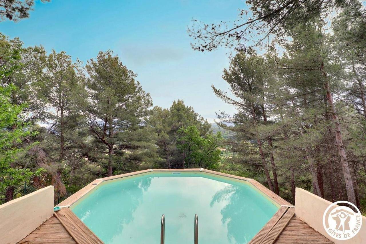 Villa in Cadolive, Côte méditerranéenne (France)