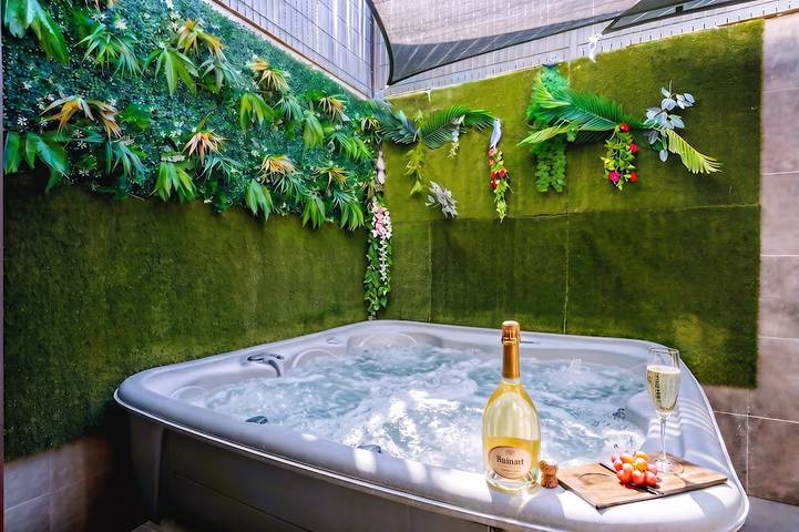 Gîte pour 7 personnes, avec Jacuzzi ainsi que Jardin et Sauna à Furdenheim