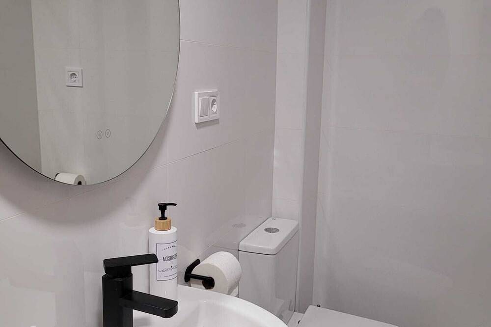 Entire apartment, New Vaniria Apartments in Foz, Galician Coast