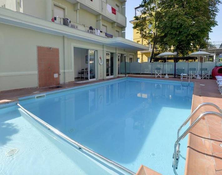 Apartamento de vacaciones para 4 personas, con piscina y balcón - 1