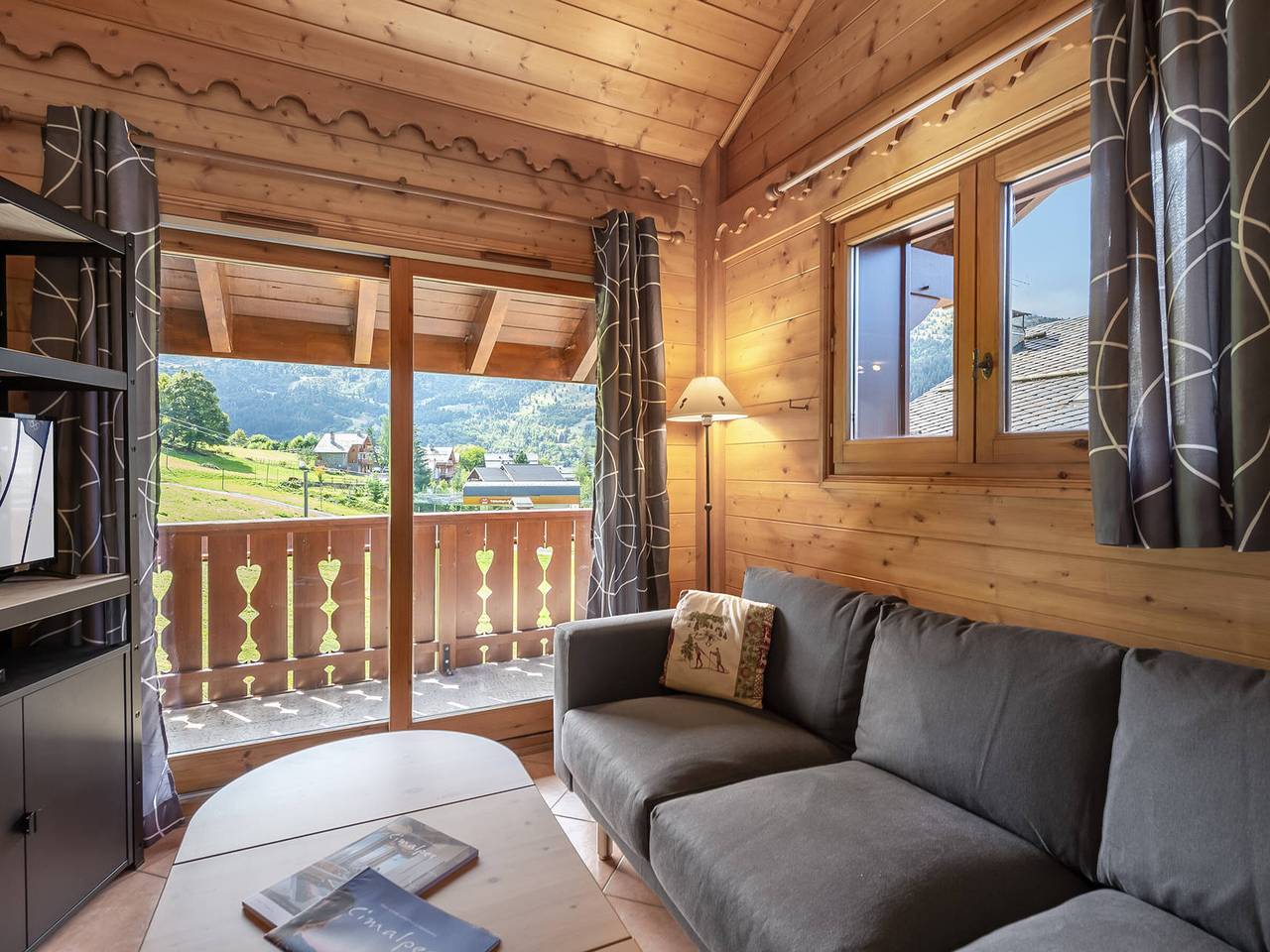 Appartement De Vacances pour 6 Personnes dans Meribel Village, Les Allues