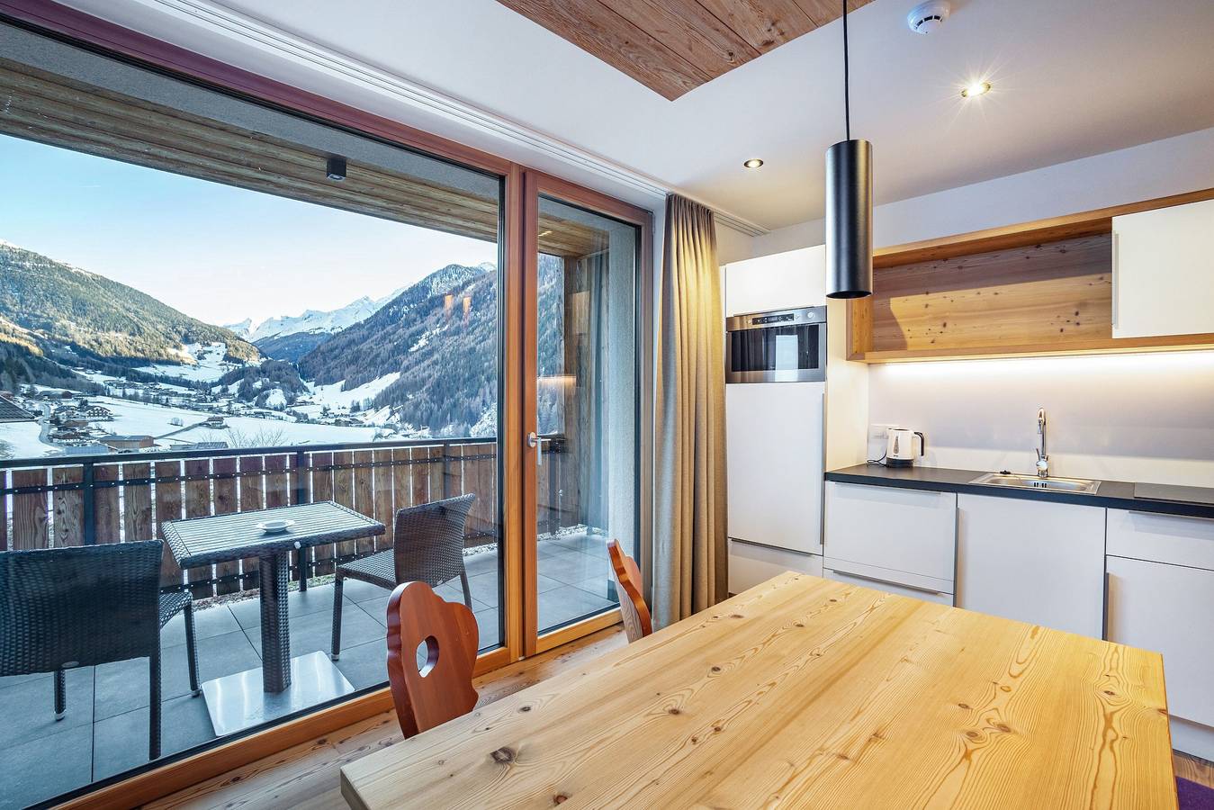 Entire apartment, Holiday Apartment "Stoana Apt 1-3" with Relaxing Wellness Area in San Giacomo, Ahrn Valley
