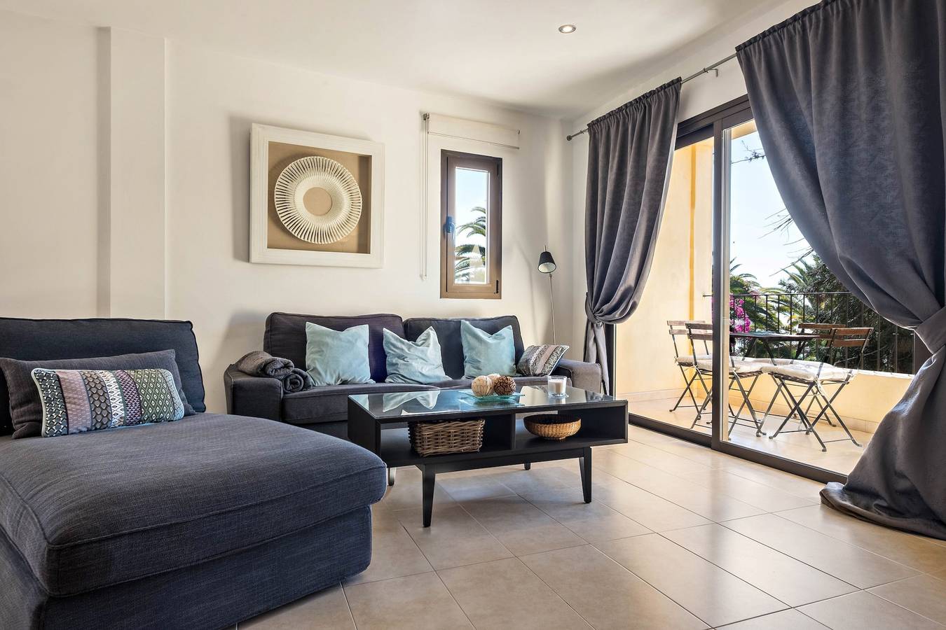 Ganze Wohnung, Ferienwohnung "La Casita" mit Meerblick, Pool, Wlan, Terrasse & Balkon in Adeje, Teneriffa Süd