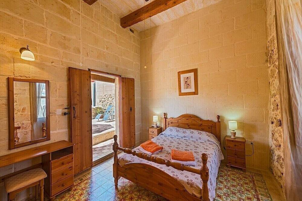 Lellux Holiday Home in Nadur, Gozo