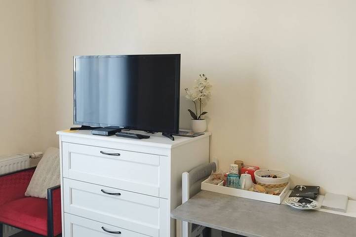 Gîte pour 3 personnes à Paray-Vieille-Poste - 2
