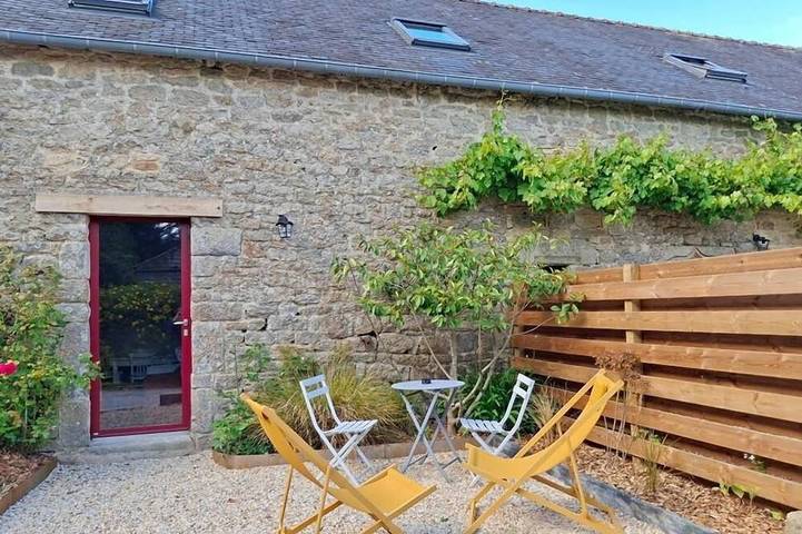 Location de vacances pour 2 personnes, avec terrasse à Langonnet