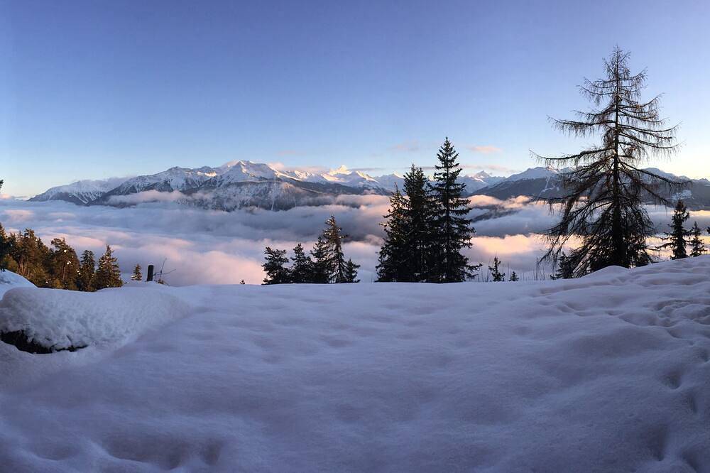 Ganze Wohnung, Comfortable apartment in Aminona with stunning mountain views in Mollens, Sion - Sierre & Umgebung