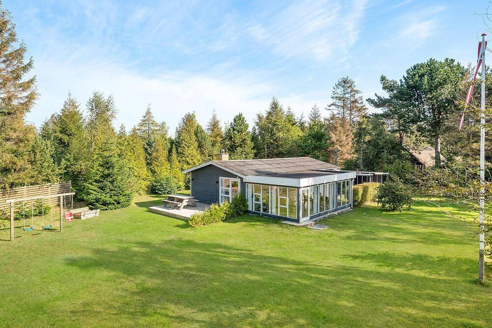 3 bedroom stunning home in Væggerløse in Væggerløse, Svenska Östersjön