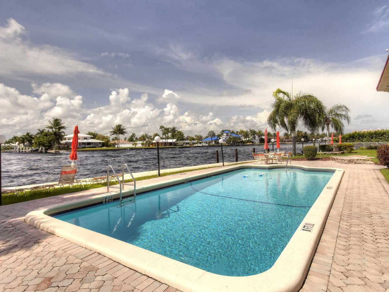 Ganze Wohnung, Casa Isabella im Herzen von Pompano Beach in Pompano Beach, Broward County