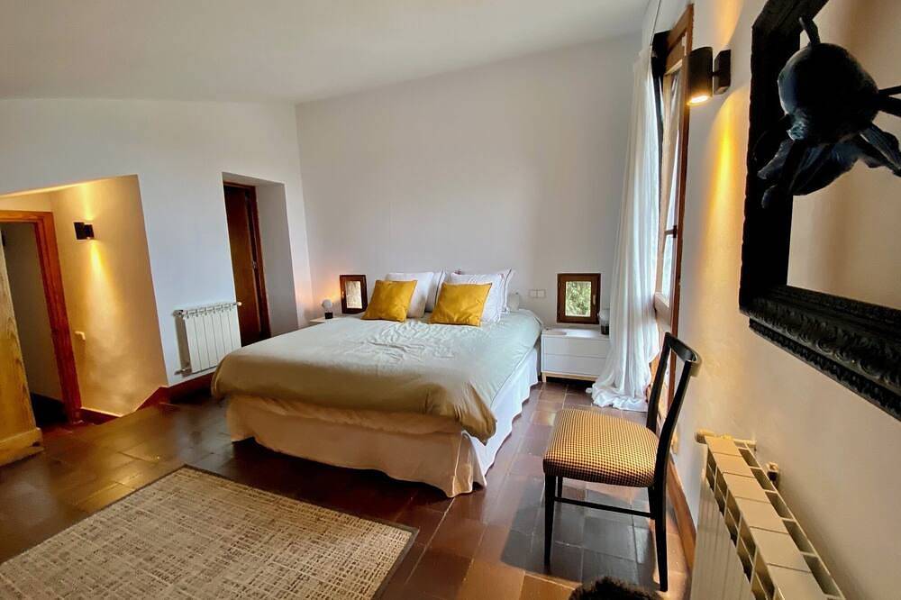 Villa de lujo en el Paraíso con piscina y gimnasio a orillas del pantano in Valdemorillo, Provincia de Madrid