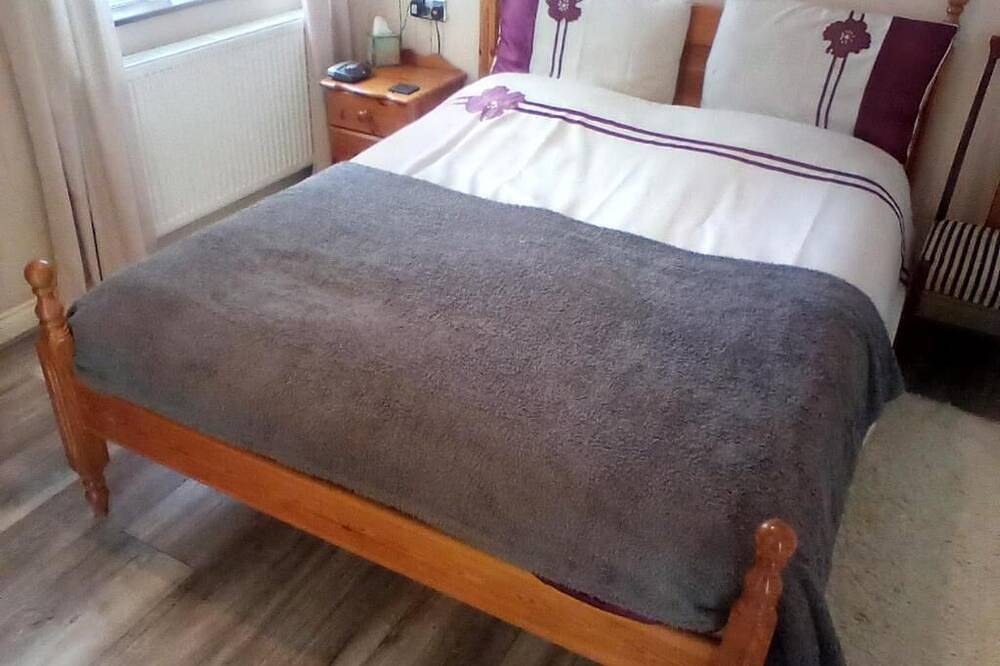 Ganze Wohnung, Das Nebengebäude — Gastgärten in Milton Keynes, Südostengland