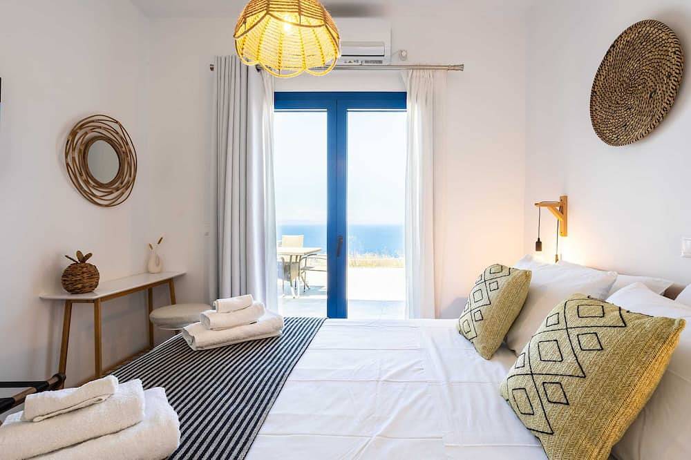 Live in Blue - Cobalt Private Pool & Magic Views in Kea