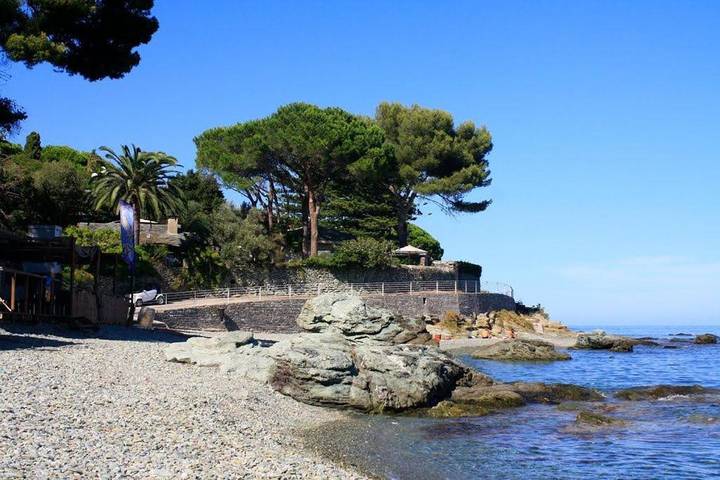Location de vacances pour 5 personnes, avec Terrasse et Vue à San-Martino-di-Lota