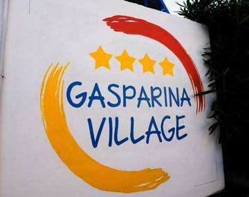 Ferienpark für 6 Personen, mit Ausblick und Garten sowie Pool am Gardasee