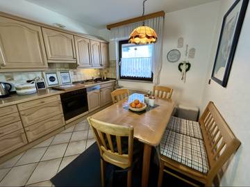Ferienhaus für 4 Personen in Sundern, Sorpesee, Bild 2