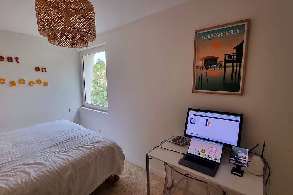 🌿 Villa  Parc Pereire – Piscine chauffée – Plage à 3 min. – 12 p. in Arcachon, Région d'Arcachon