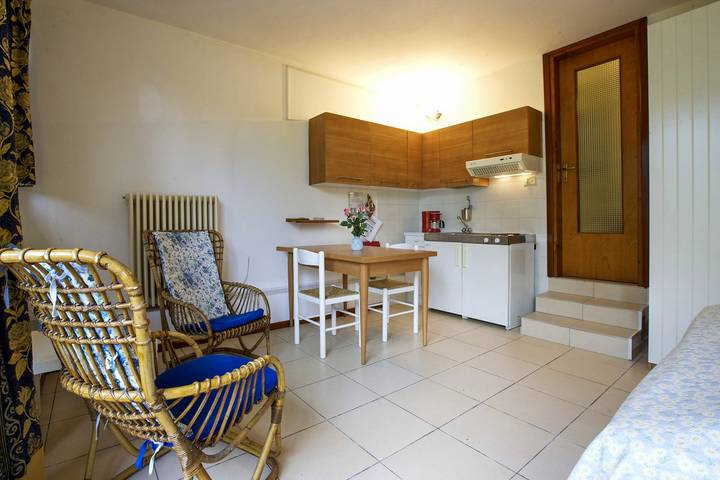 Apartamento entero, Apartamento de vacaciones para 2 personas con vistas al lago in Nuvolina, Porto Valtravaglia