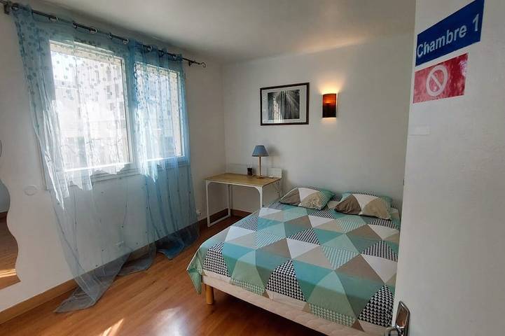 Ganze Wohnung, Large, bright T4 - 6 people - Beaches & center Montpellier in Prés d'Arènes, Montpellier