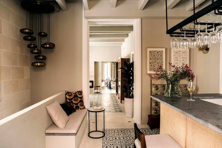 Hôtel pour 10 personnes, avec terrasse, adapté aux familles