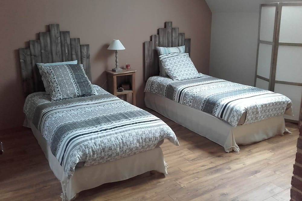 Appartement entier, Chambre  d'hôtes Berry in Couffy, Région de Romorantin-Lanthenay