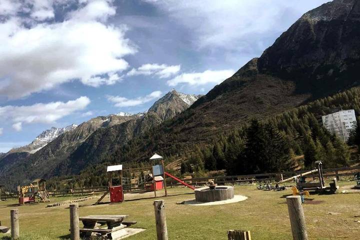 Gîte pour 4 personnes, avec jardin, animaux acceptés dans Passo Del Tonale - 3