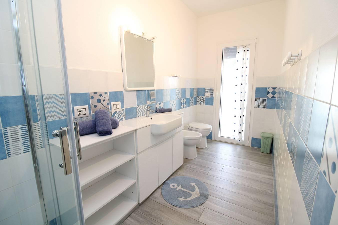 Appartamento intero, Appartamento vacanze per 4 persone con terrazza in La Caletta, Siniscola