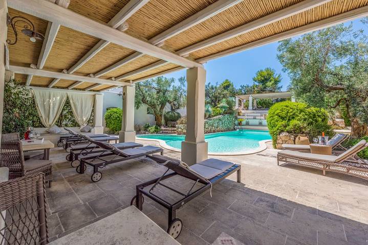 Villa per 28 persone, con Giardino in Salento