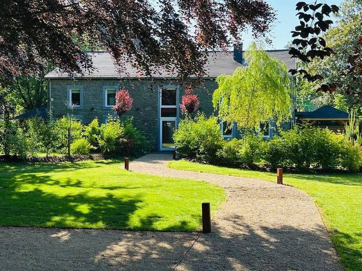 Gîte pour 4 personnes, avec jacuzzi et terrasse ainsi que jardin et sauna à Olne - 3