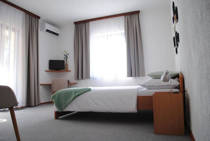 Chambre d’hôte pour 4 personnes, avec vue et jardin, animaux acceptés dans Krk - 3