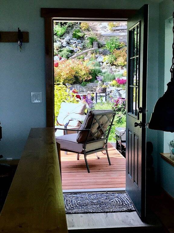 Ganze Wohnung, Loft on the Hill - In-town, Luxury, Big View! in Homer, Kenai Peninsula