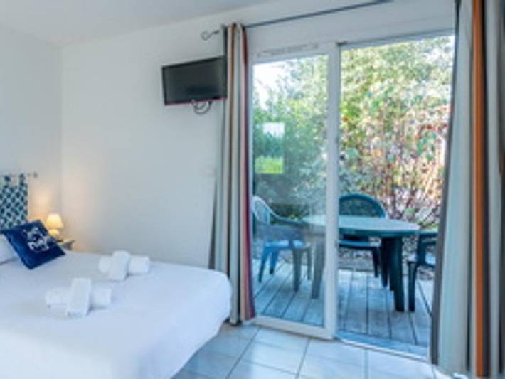Studio entier, Résidence Le Domaine des Grands Lacs - Vacancéole - Studio 2 personnes - 22 m² in Parentis-en-Born, Côte d’Argent