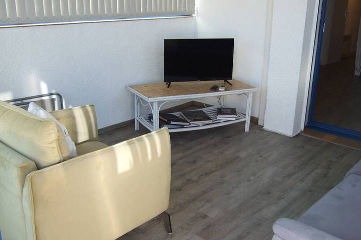 Ganze Wohnung, Großes Studio mit Terrasse, Meerblick, allen Annehmlichkeiten, nahe Collioure, privater Parkplatz in La Côte Vermeille, Port-Vendres