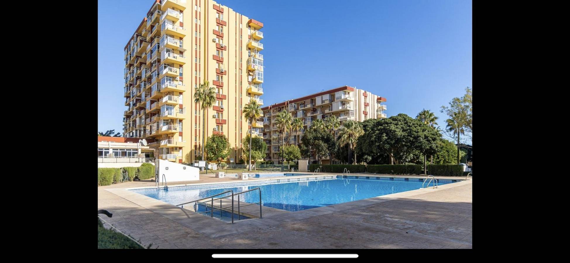 Entire apartment, Casa Emilio Apartment with Wi-Fi and Air Conditioning in Benalmádena Costa, Benalmádena