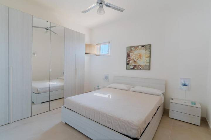 Gîte pour 4 personnes, avec jardin à Torre Chianca - 2