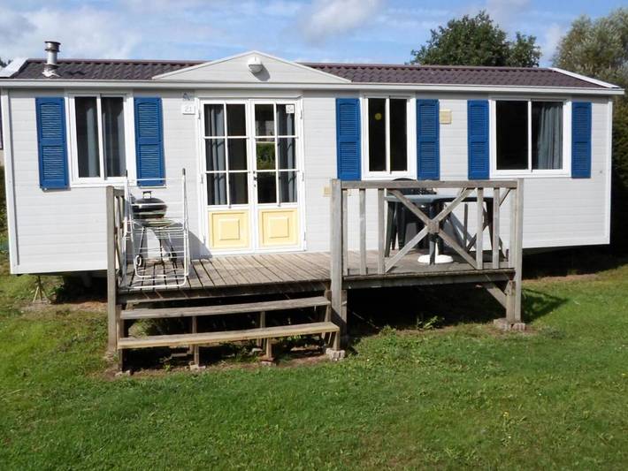 Camping pour 5 personnes, avec Terrasse et Piscine dans les Vosges