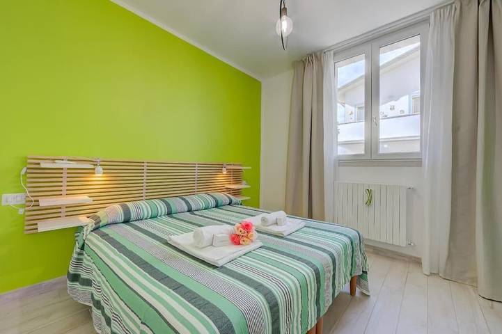 Ganze Wohnung, Gioia Sul Garda, App. 1 Grün: eine entspannende Ecke in Peschiera del Garda, Gardasee-Berge
