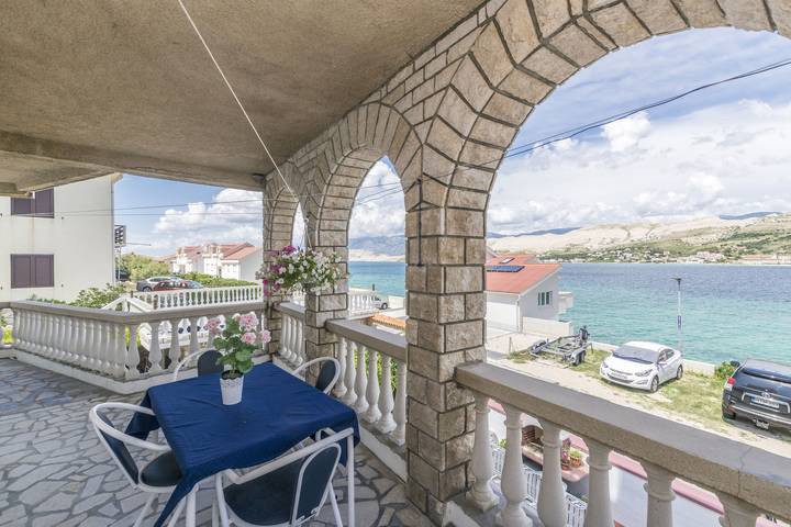Studio dla 4 osób, z balkon, zwierzęta dozwolone w Pag
