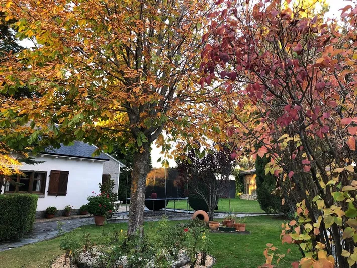 Casa de vacaciones para 8 personas, con piscina además de vistas y jardín, Se admiten mascotas - 1
