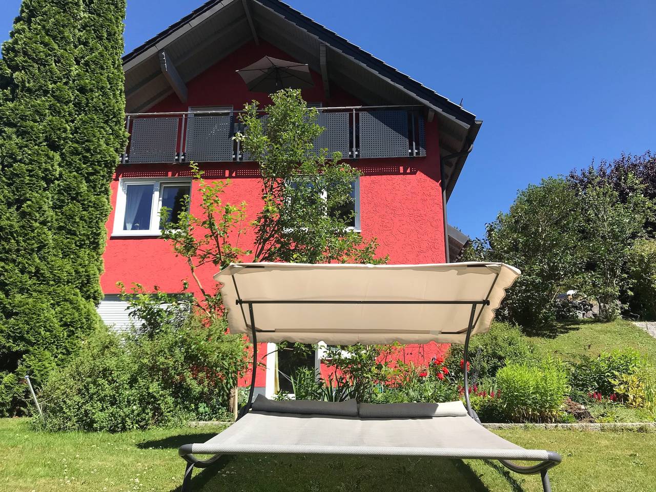 Ganze Ferienwohnung, Komfortable Ferienwohnung 100qm mit Loggia in Schauenstein im Frankenwald-Fichtelgebirge in Schauenstein, Landkreis Hof